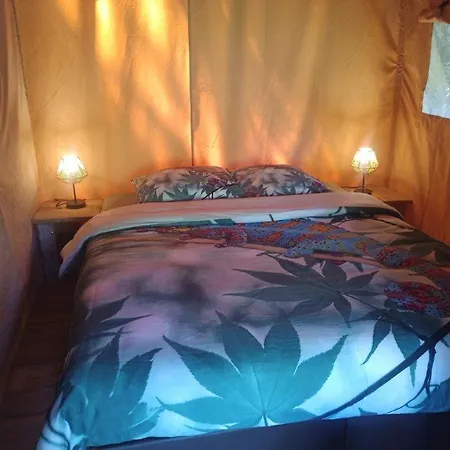 Luxuszelt Cameleon Safari Tent Saint-Palais (Allier)